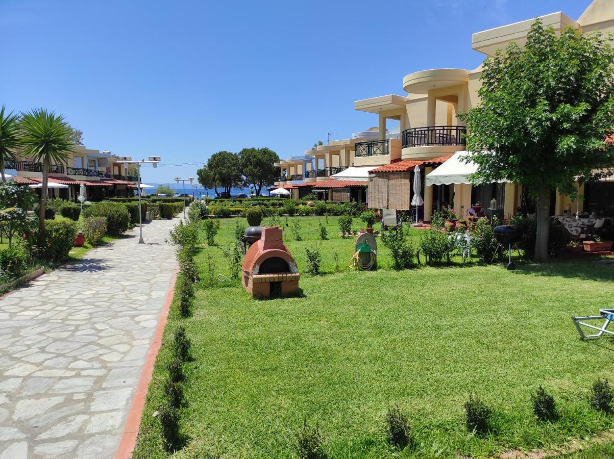 Villa Marianne Nikiti  Exterior foto
